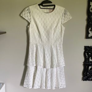 Gal Meets Glam Size 4 Dress